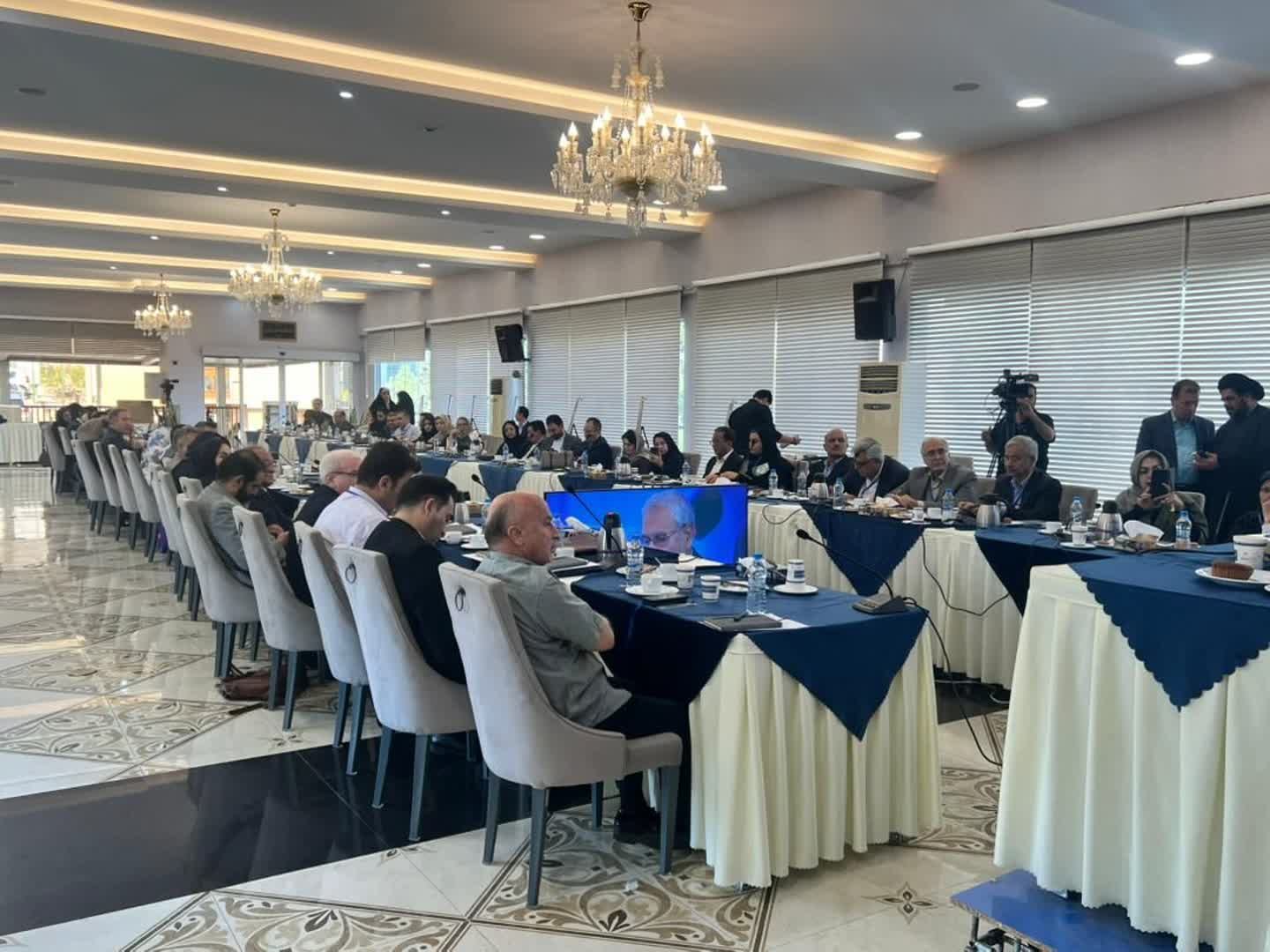 Meeting of the Foundation with the Iran Friendship Association